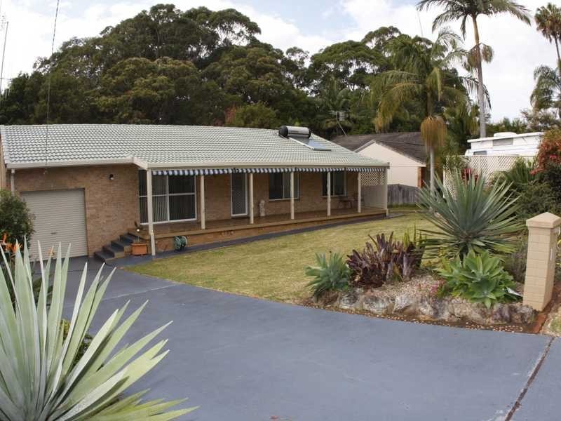 8 Merinda Drive, Port Macquarie NSW 2444