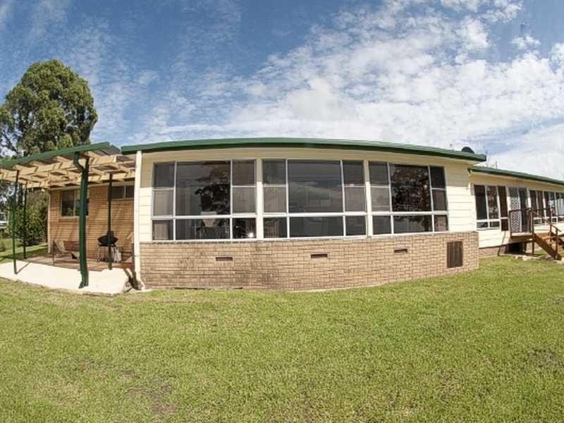 656 Lake Innes Drive, Lake Innes NSW 2446