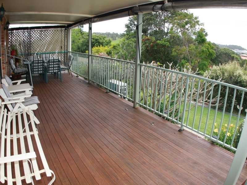 335 Crestwood Drive, Port Macquarie NSW 2444