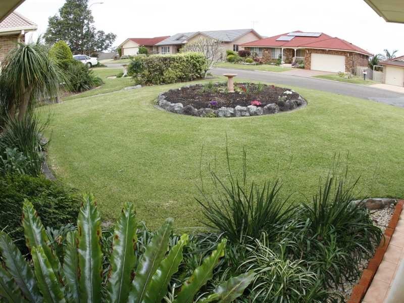 335 Crestwood Drive, Port Macquarie NSW 2444