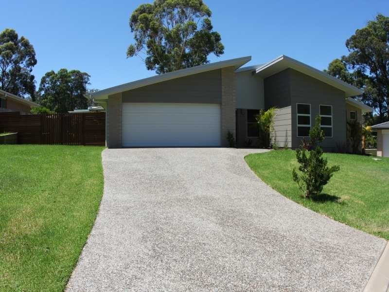 21 Blue Wren Close, Port Macquarie NSW 2444