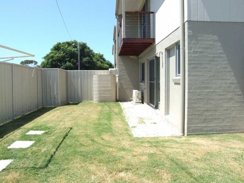 2-4/48 Clifton Drive, Port Macquarie NSW 2444