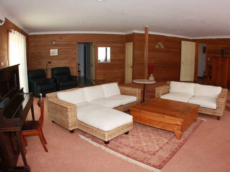 302 Oxley  Highway, Port Macquarie NSW 2444