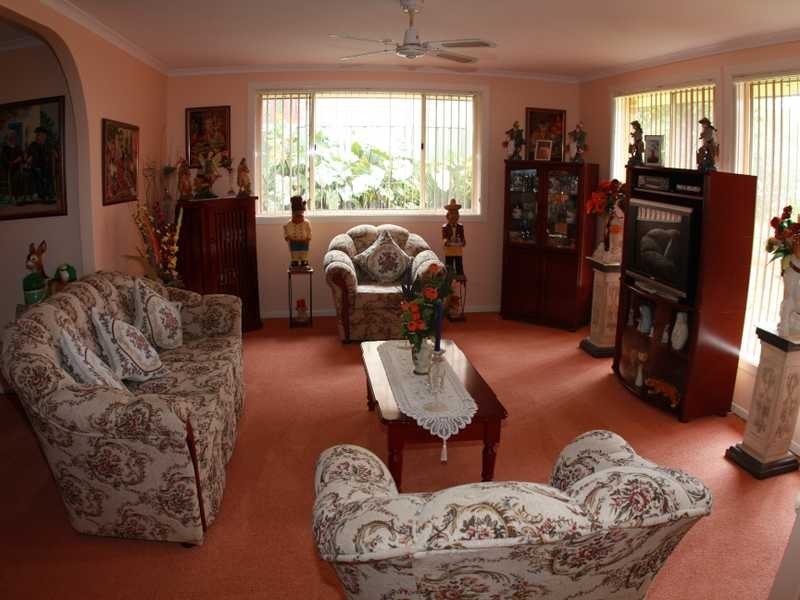 28 Explorers Way, Lake Cathie NSW 2445