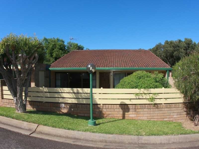14/64 Lake Road, Port Macquarie NSW 2444