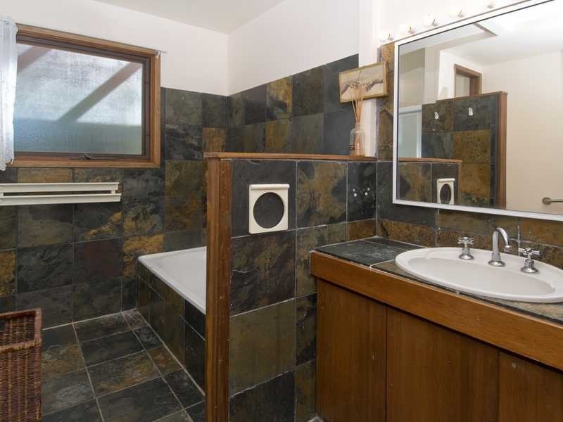 48 Calwalla Crescent, Port Macquarie NSW 2444