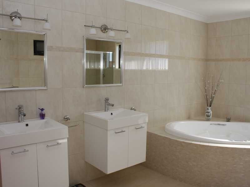 27 Crummer Street, Port Macquarie NSW 2444