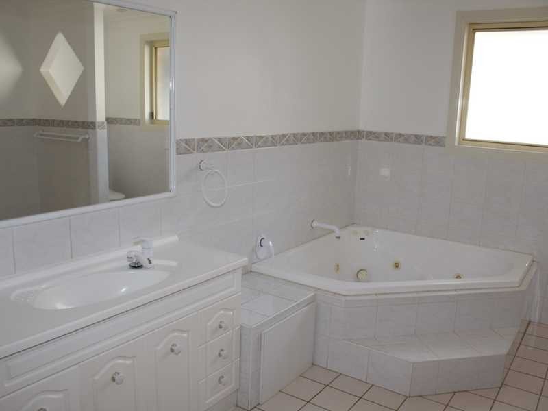 39 Jonas Absalom Drive, Port Macquarie NSW 2444