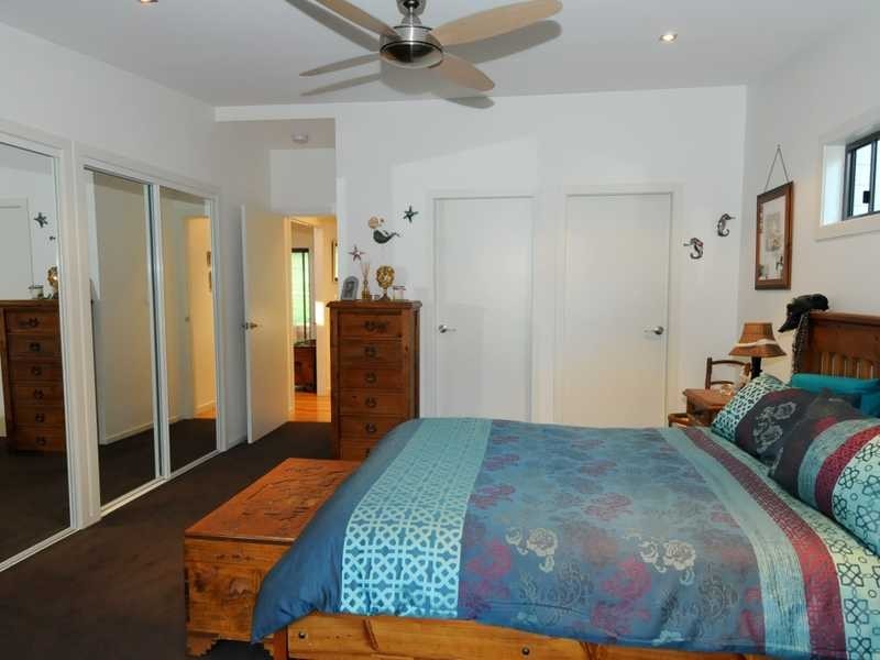 7 Hardys Road, Lake Cathie NSW 2445