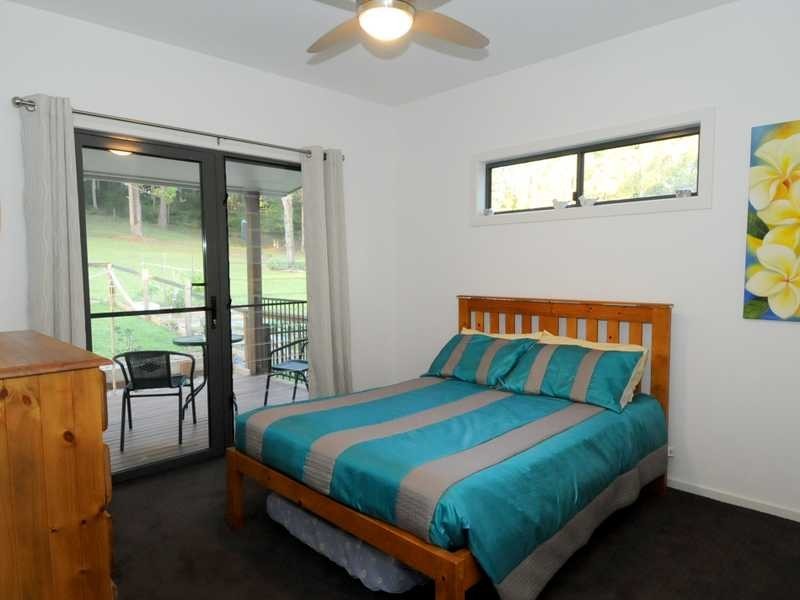 7 Hardys Road, Lake Cathie NSW 2445