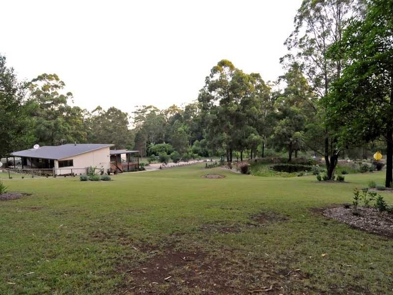 7 Hardys Road, Lake Cathie NSW 2445