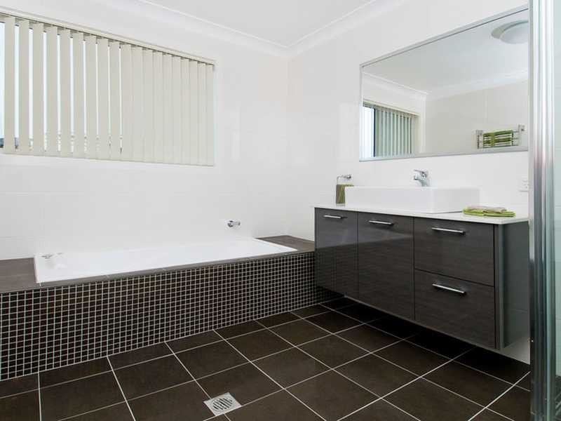 19 Ocean Ridge Terrace, Port Macquarie NSW 2444