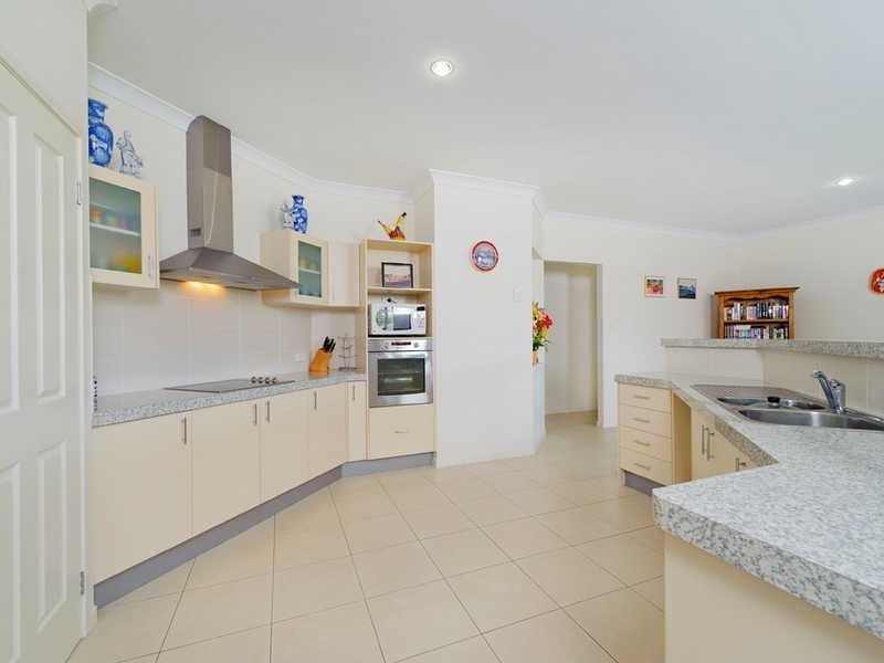 17 Braeroy Drive, Port Macquarie NSW 2444