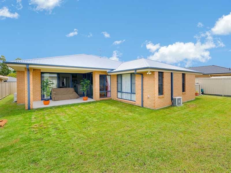 17 Braeroy Drive, Port Macquarie NSW 2444