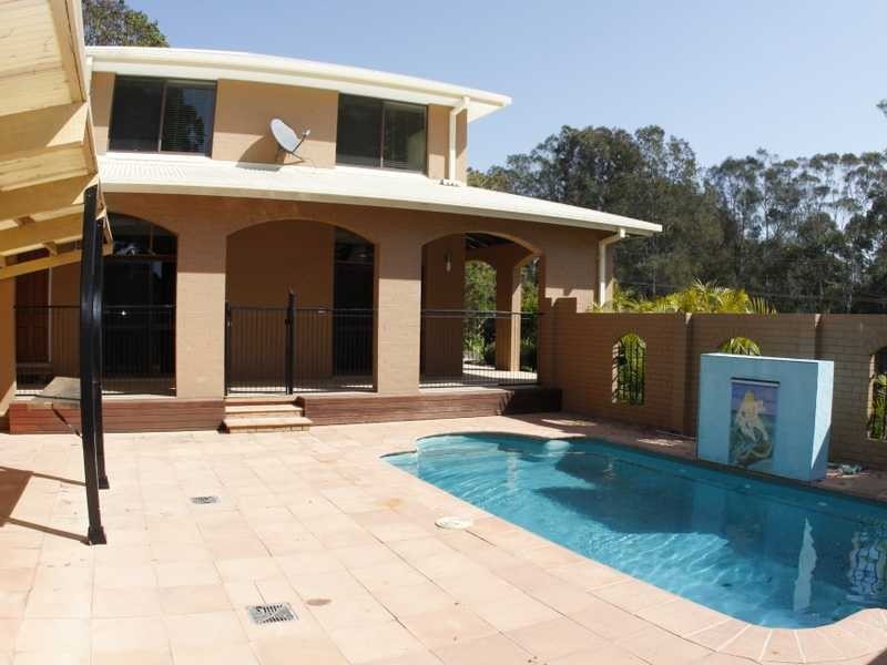 56-58 Tallong Drive, Lake Cathie NSW 2445