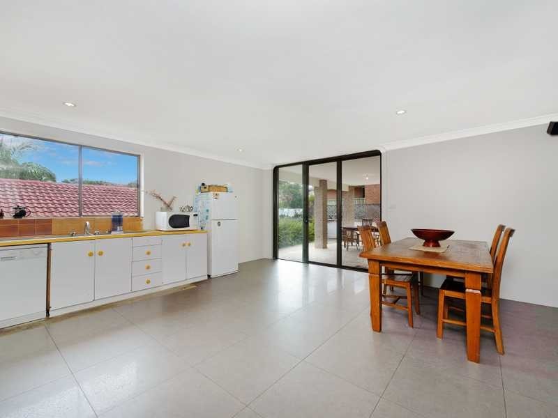 21 Shelly Beach Road, Port Macquarie NSW 2444