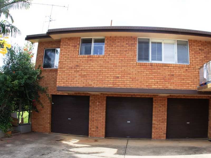 3/2 Mallawa Crescent, Port Macquarie NSW 2444