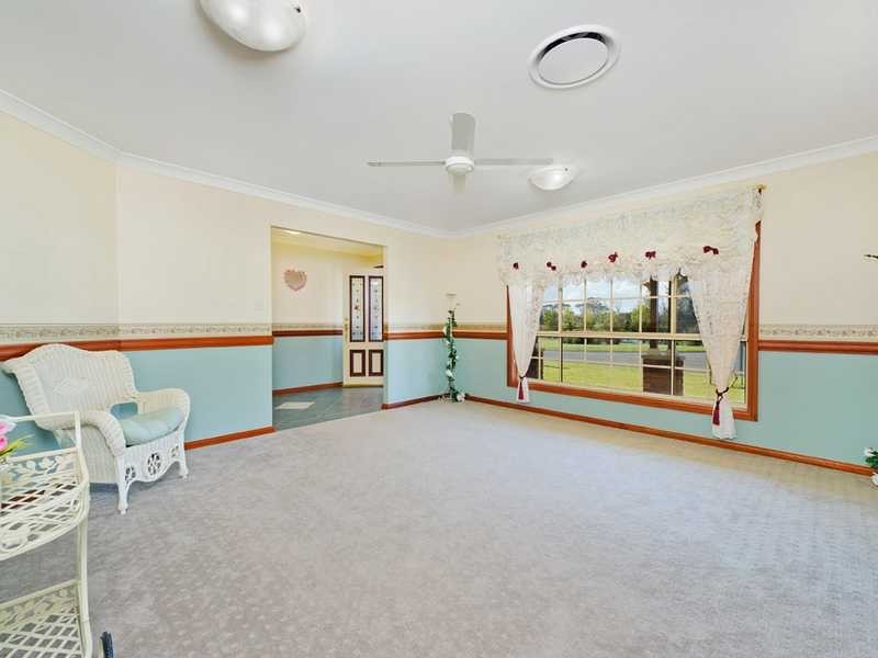 6 Seafarers Close, Bonny Hills NSW 2445