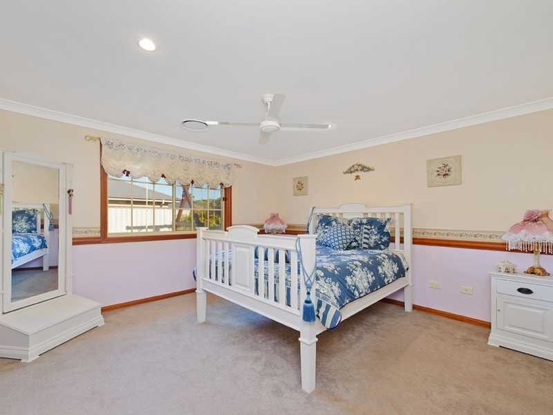 6 Seafarers Close, Bonny Hills NSW 2445