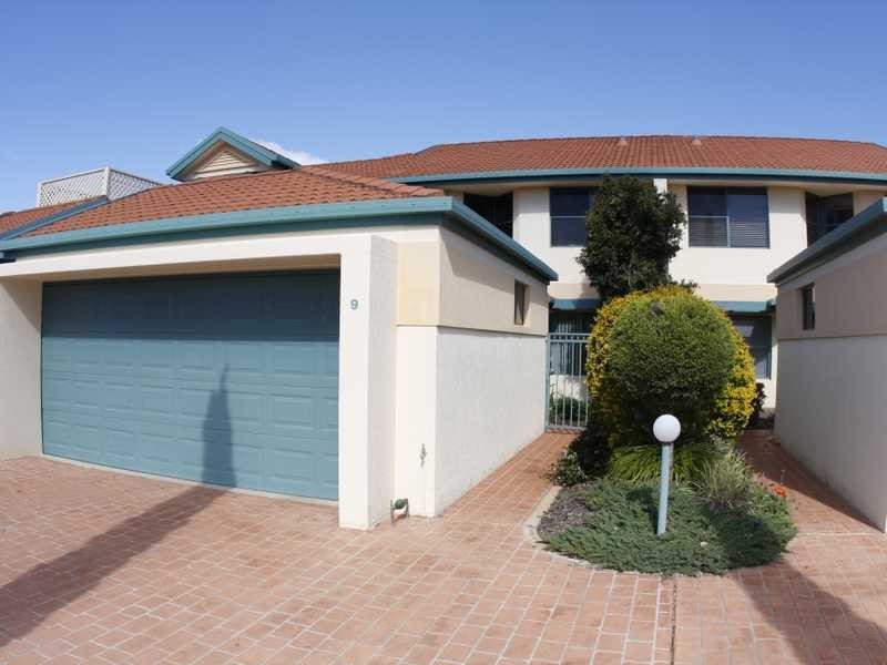 9/49 Park Street, Port Macquarie NSW 2444