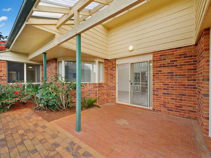 2/33 Sapphire Drive, Port Macquarie NSW 2444