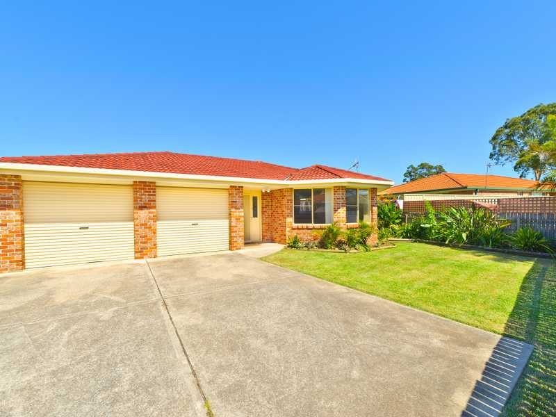 60 Lincoln Road, Port Macquarie NSW 2444