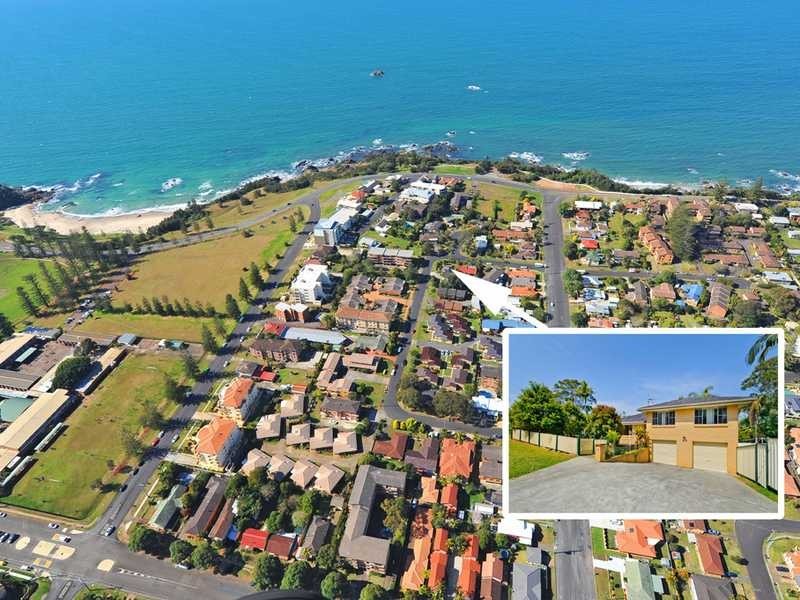 7 Oxley Crescent, Port Macquarie NSW 2444