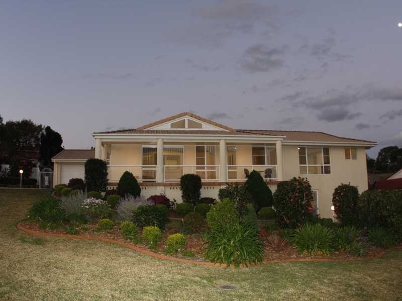 2 Greenpark Close, Port Macquarie NSW 2444