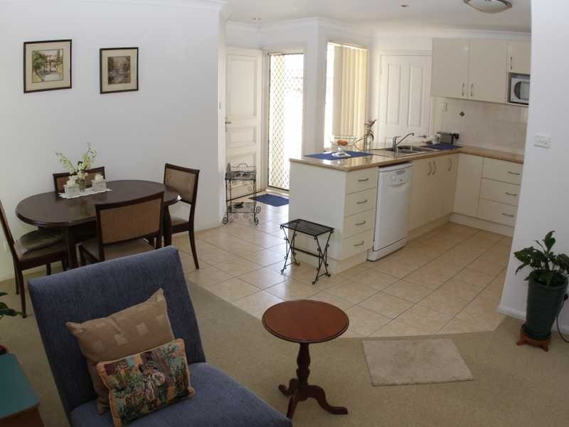 4/36 Lake Road, Port Macquarie NSW 2444