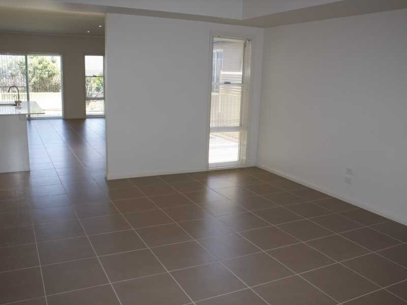 2/1 Bourne Street, Port Macquarie NSW 2444