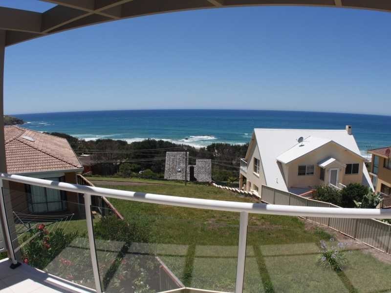 2/1 Bourne Street, Port Macquarie NSW 2444