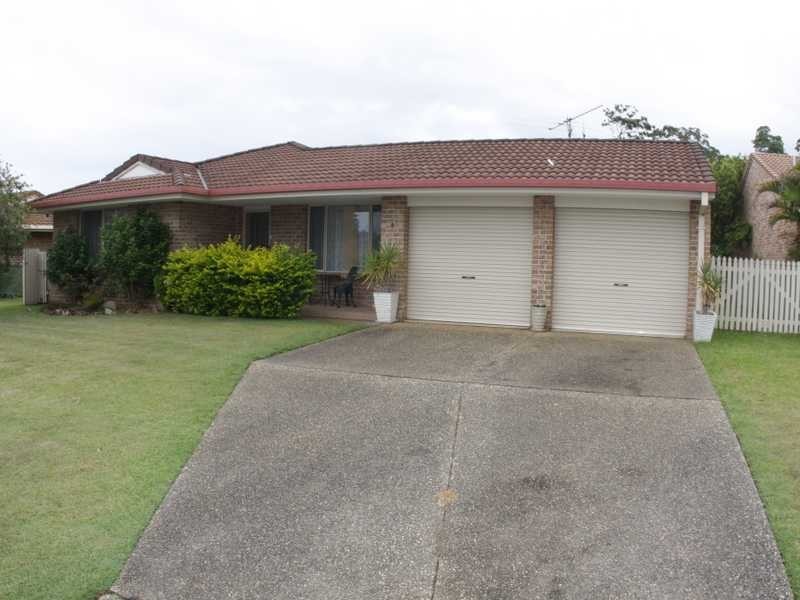 4 Yarra Avenue, Port Macquarie NSW 2444