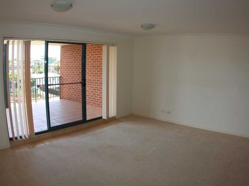 18/27 Waugh Street, Port Macquarie NSW 2444