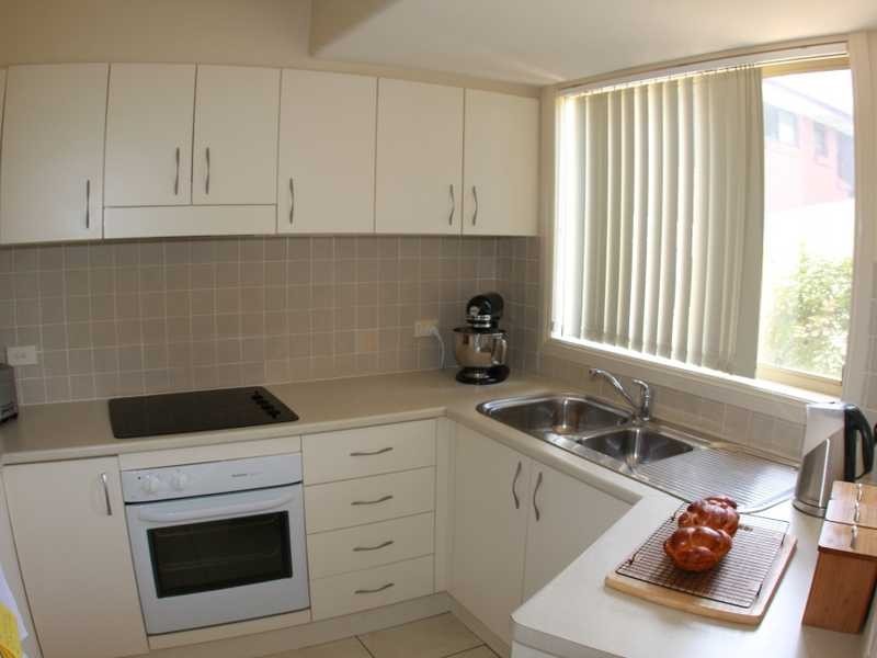 2/32 Heather Street, Port Macquarie NSW 2444