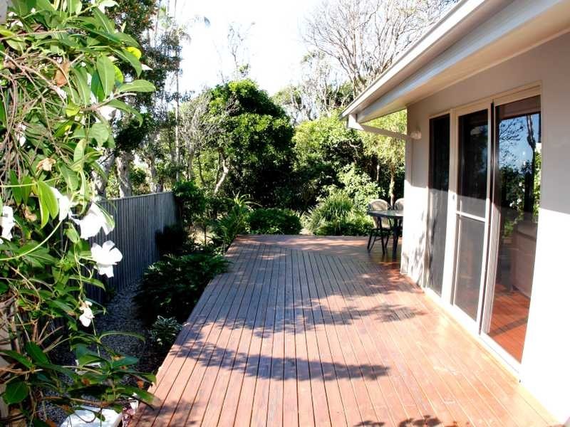 114 Chepana Street, Lake Cathie NSW 2445