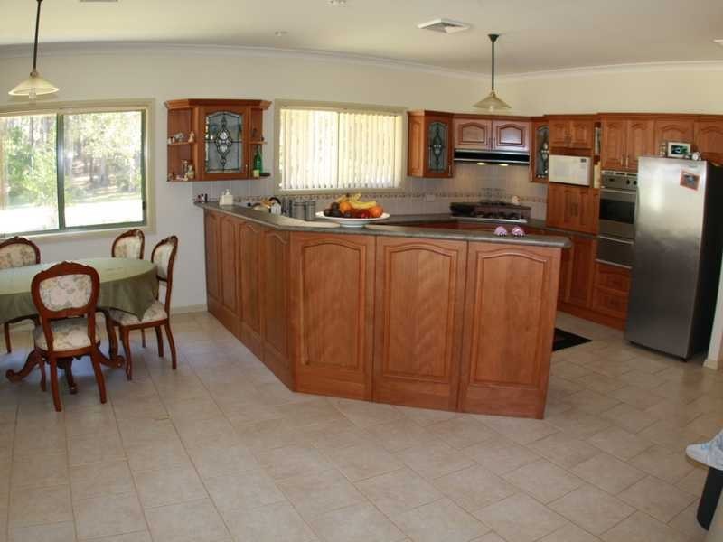 85 Kenwood Drive, Lake Cathie NSW 2445