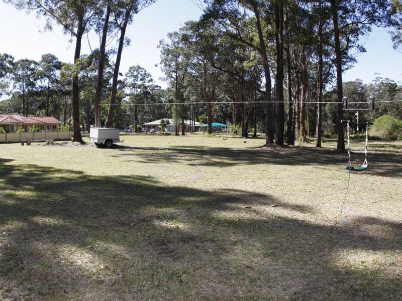 85 Kenwood Drive, Lake Cathie NSW 2445