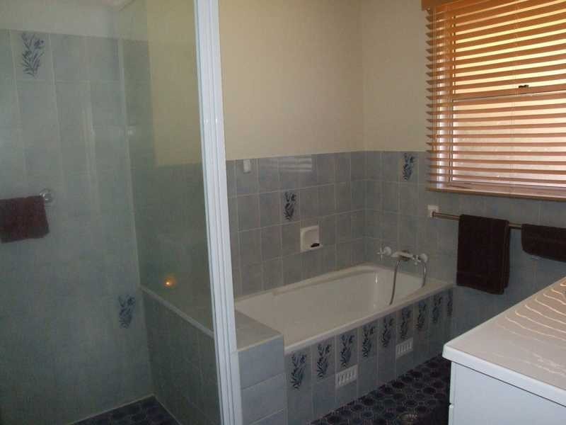 2/4 Myee Place, Port Macquarie NSW 2444