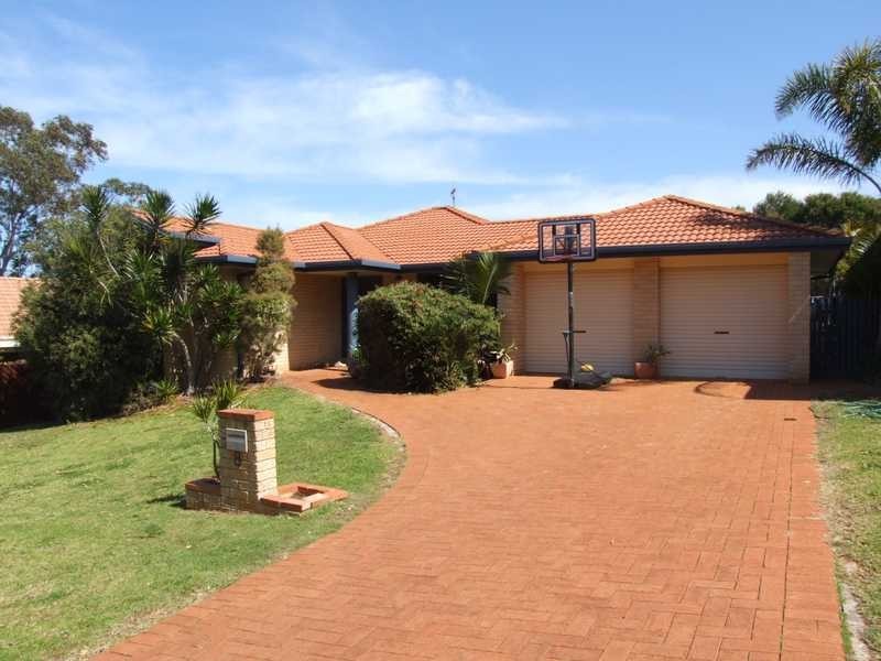 8 Chatfield Way, Port Macquarie NSW 2444