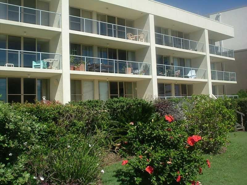 Unit 2/10 Burrawan Street, Port Macquarie NSW 2444