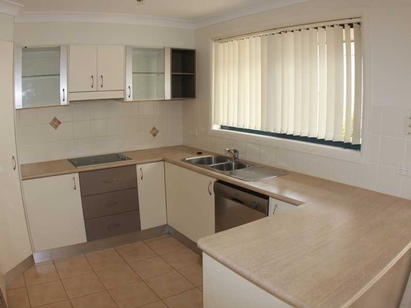 2/1 Sapphire Drive, Port Macquarie NSW 2444
