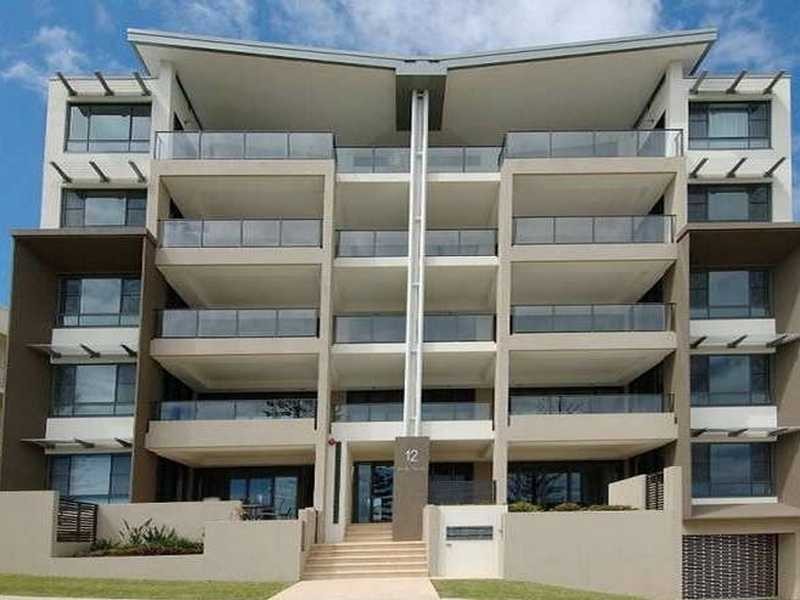 2/12 Burrawan Street, Port Macquarie NSW 2444