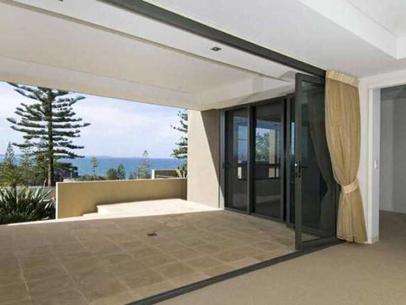 2/12 Burrawan Street, Port Macquarie NSW 2444