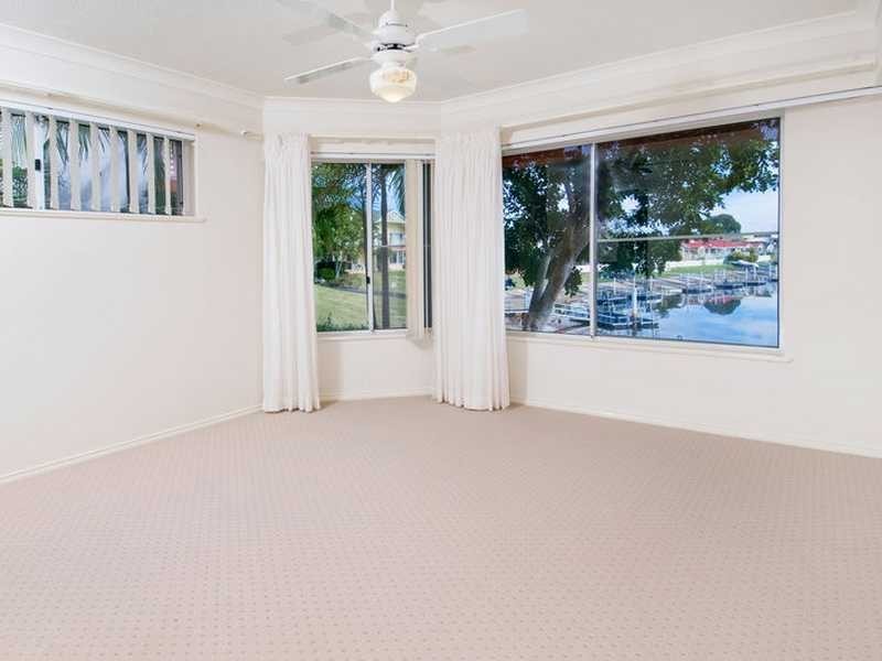 1/2 Harbour Lane, Port Macquarie NSW 2444