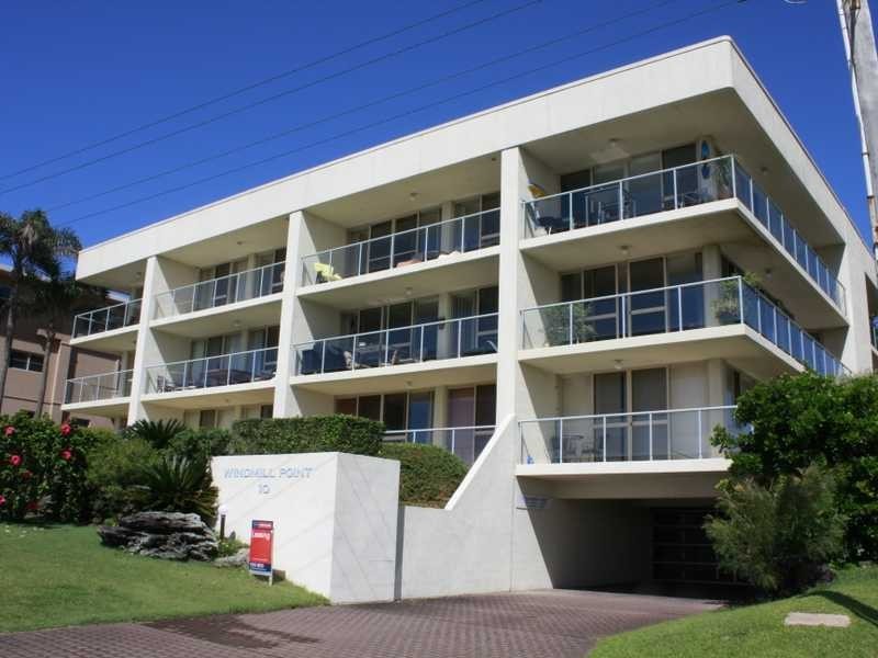 2/10 Burrawan Street, Port Macquarie NSW 2444