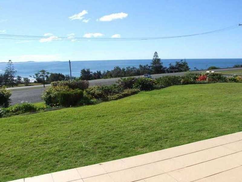 2/10 Burrawan Street, Port Macquarie NSW 2444