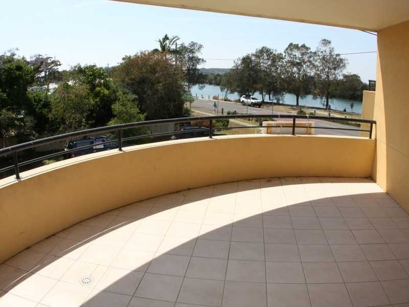 5/621 Ocean Drive, North Haven NSW 2443