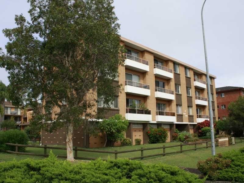 9/2 Waugh Street, Port Macquarie NSW 2444