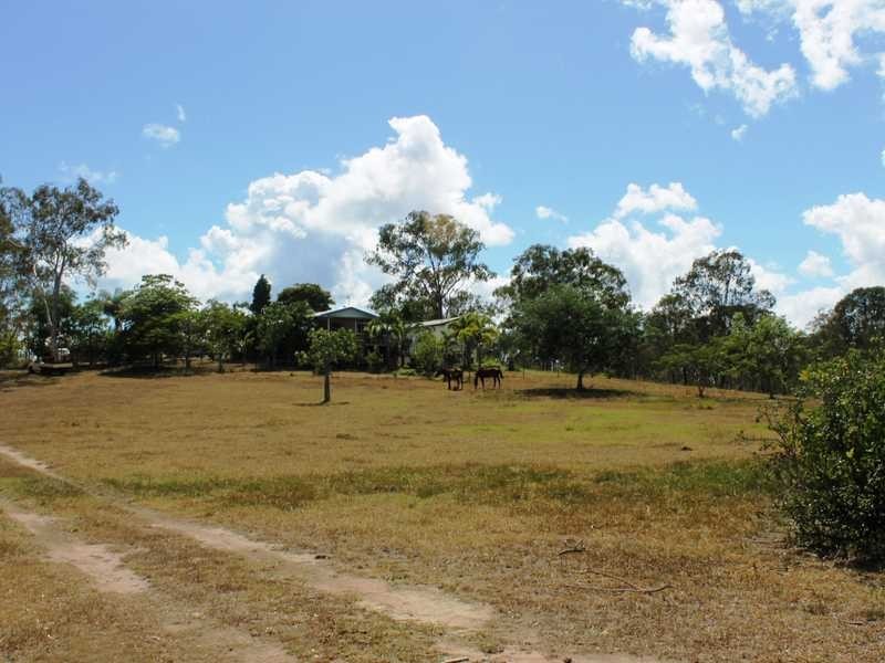48717 Bruce Highway, Benaraby QLD 4680