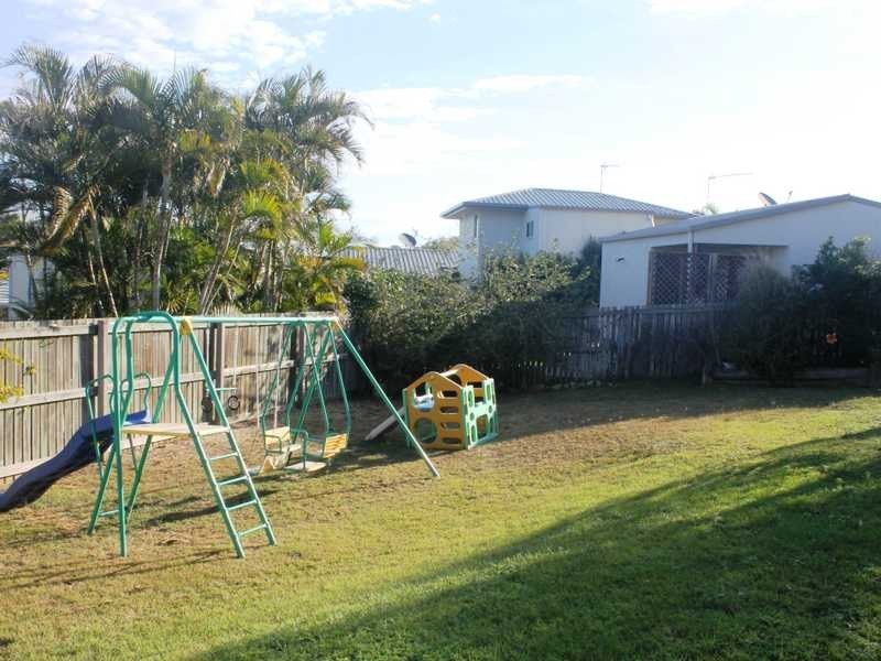 9 Eugenia Street, Boyne Island QLD 4680